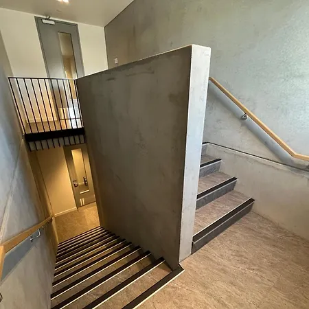 Top Floor Luxury City Central W Sunny Balcony